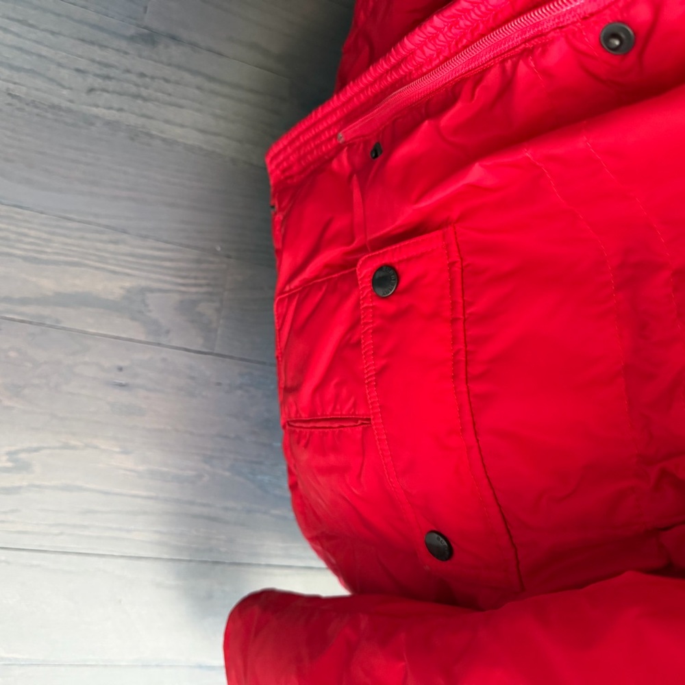 Burberry Red Jacket with Check Lining - Picture 8 of 9